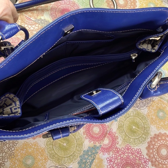 Vintage Tommy Hilfiger Pretty Girl - Picture 4 of 8